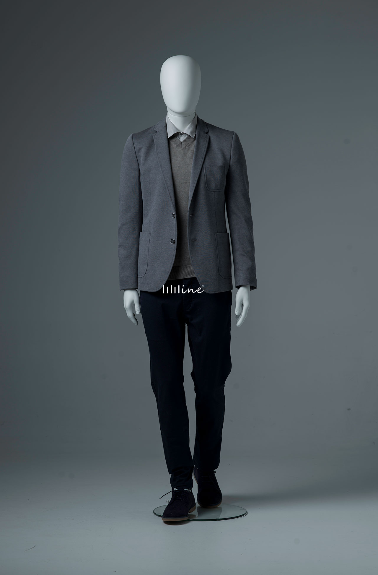 Mannequin male dressed photo