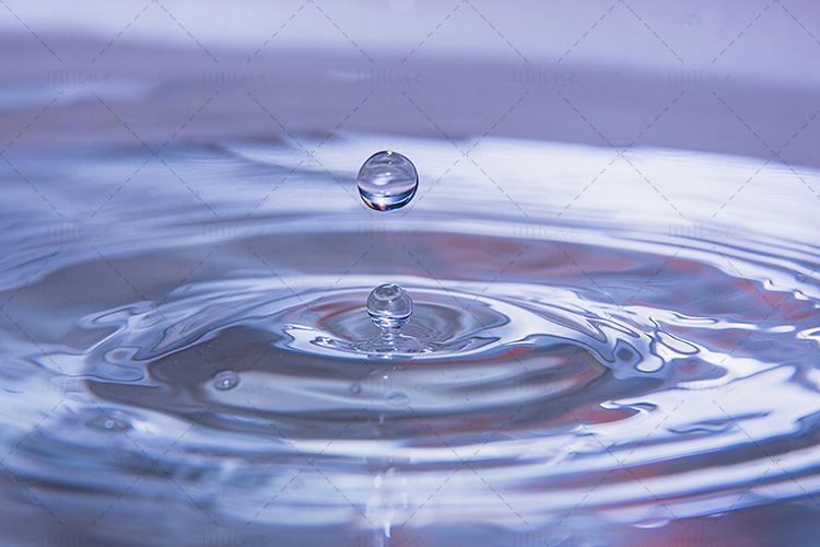 Water droplets ripple