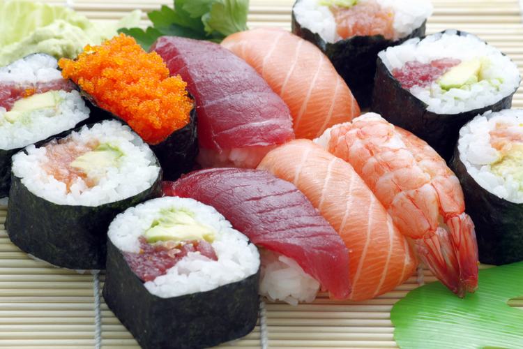 Sushi japonés Salmón almuerzo Bento