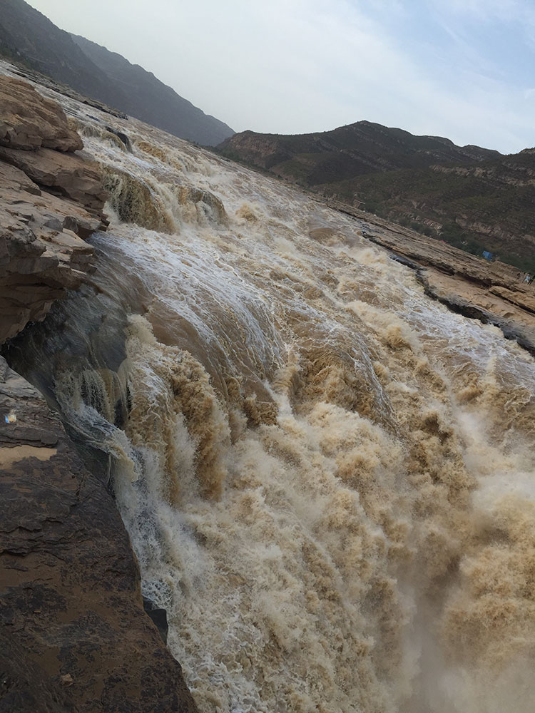 torrent rapid stream of The Yellow River