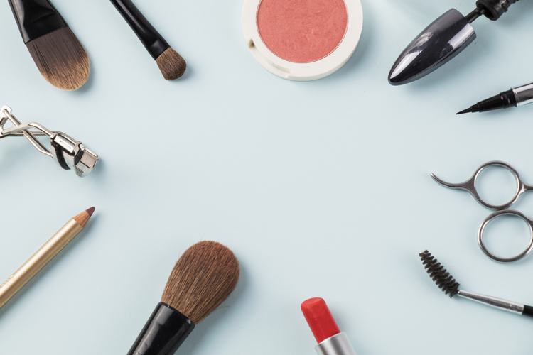 Applicateurs de cosmétiques Brush Lash Curler Powder Puffs Eyebrow Pencil Lipstick