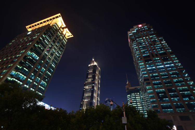 ساختمان های بزرگ ساختمان شبانه در شانگهای