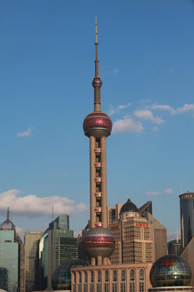 Oriental Pearl TV Tower Šanghajské mezinárodní kongresové centrum SHICC