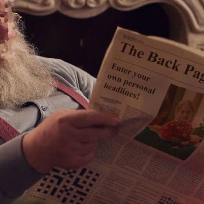 Santa liest Zeitung
