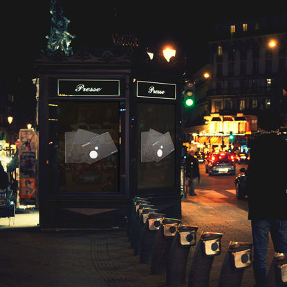 kiosque BUS photorealistic poster mockup night