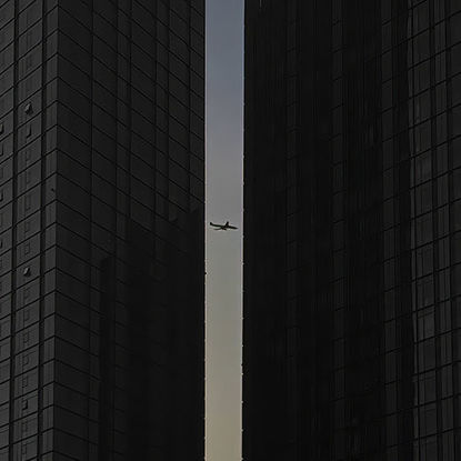 Aircraft photos between buildings