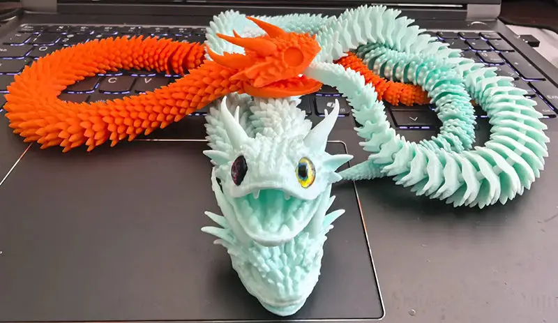 Modelo de impresión 3D articulado flexible de espíritu de serpiente