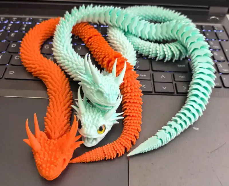 Modelo de impresión 3D articulado flexible de espíritu de serpiente